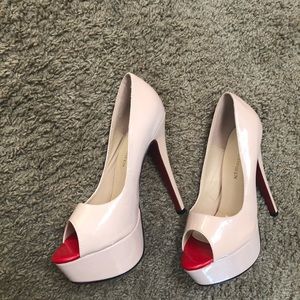 Platform peep toe heels